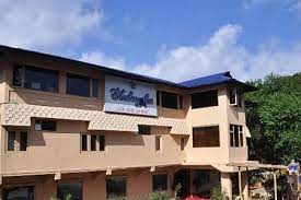 Local attractions include rajiv smriti van and urja park and shadani darbar, and travelers wishing to experience a bit of culture can try mahant ghasidas museum. Hotel Blueberry Inn Shillong Trivago Com