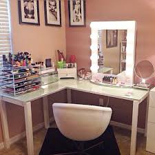 most wanted makeup vanity table ideas
