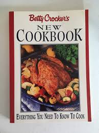 Betty Crockers New Cookbook Betty Crocker 9780028617732