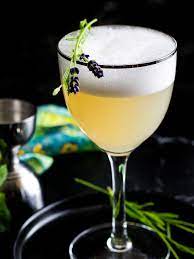 lavender gin tail