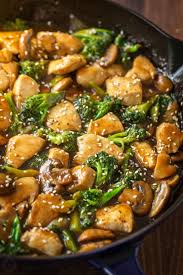 Add broccoli, onions and carrots and water. Chicken And Broccoli Stir Fry Video Natashaskitchen Com