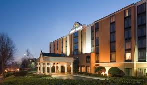 hotel hyatt place ta busch gardens