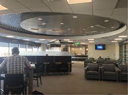 phx american airlines admirals club