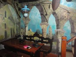 La pintura sigue siendo el revestimiento decorativo por excelencia para decorar paredes. Pinturas Nas Paredes Picture Of Bar Ibn Errik Rex Obidos Tripadvisor