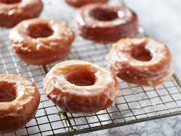 many calories are in glazed doughnuts