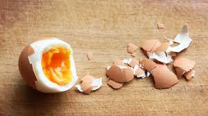 So bleibt das ei weich. Eier Tipps Zu Kochzeiten Frische Und Haltbarkeit Ndr De Ratgeber Kochen Warenkunde