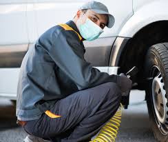 Do it yourself repair shops. Mobile Mechanics Diagnostics Brake Auto Repair On The Go Wrench