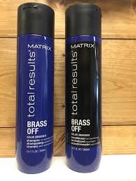 I've found the best natural purple shampoo for. Deep Blue Shampoo And Conditioner Designed To Neutralize Brassy Tones In Blonde Hair Brassoff Matrix Purpleshampoo Shampoos Sac Bakimi Sac