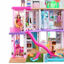 The series debuted on may 11, 2012 and is available on barbie.com. New Barbie Dreamhouse Has An Incredible Updated Look Gma