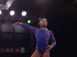 simone biles feeling the weight of the