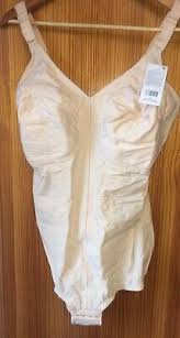 Playtex I Cant Believe Its A Girdle Nos Nwot Ivory Size
