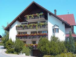 In skigebiet oberjoch gibt es vorwiegend kleine und gemütliche berghütten. Landhotel Schonblick Dietmannsried Deutschland