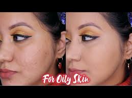 hide large pores using makeup for oily