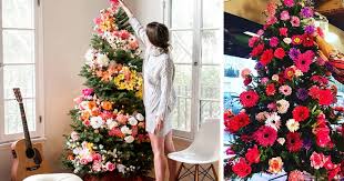 But where did the tradition of having a fir tree in our house and decorating it like this come from? People Are Decorating Their Christmas Trees With Flowers And The Results Are Beautiful Bored Panda
