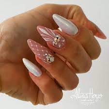 Следом за наступающим 2021 годом в жизнь людей входит новые веяния в моде, красоте и имидже. Manikyur Nogti Nail Designs Bling Nails Trendy Nails