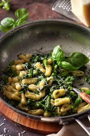 italian cavatelli and broccoli rabe