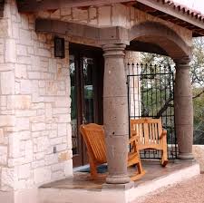 Cantera Stone Columns Photo