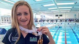 Titmus doesn't swim the 1500m like ledecky, so the 800m is at the tail end of her distances. Ariarne Titmus Shows Off Her Gold Medals Haul Abc News Australian Broadcasting Corporation