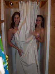 Girls Naked In The Shower Pics