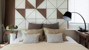 ideas for decorating a bare wall in the