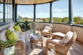 Curved Deck With Wicker Sofas And