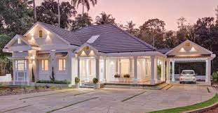 2500 sqft colonial style thrissur house