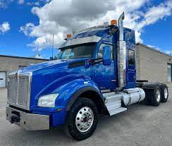 2017 Kenworth T880 For 52