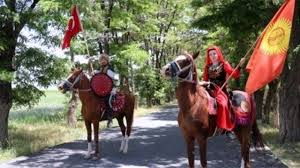 Kırgızlar 2 bin yıl önceki gelenek ve görenekleri canlandırıyor - Kırım'ın Sesi Gazetesi