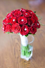 rose family red roses flower bouquet