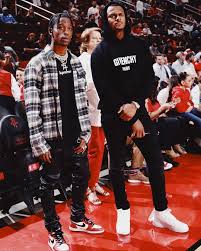 Latest on qb deshaun watson including news, stats, videos, highlights and more on nfl.com. Whos Rocking A Better Fit Travis Scott Or Deshaun Watson Solelysneakers Travis Scott Outfits Travis Scott Fashion Streetwear Men Outfits