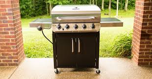 This guide will help you to determine when it's time to call your eden propane it is connected to the gauge which gives an approximate percentage of the liquid in the tank. This Budget Friendly Grill Is A Cookout Centerpiece Cnet