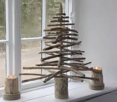 Pohon natal tidak harus terbuat dari pohon cemara kok. 10 Dekorasi Natal Yang Mudah Untuk Kamu Buat Sendiri Uprint Id
