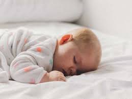 es dream about newborn sleep patterns