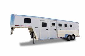 model 8542 legend horse trailer