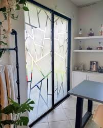 10 Elegant Kitchen Glass Door Designs
