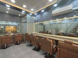 top beauty parlour cles in kanpur