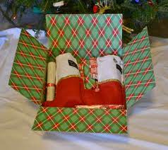 decorate the inside of your boxes