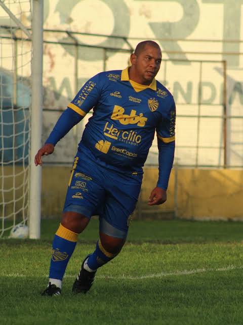 Walter Bolacha atuando pelo Afogados FC