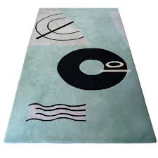 modernist rug by eileen gray for e1027