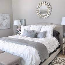 21 stunning grey and silver bedroom