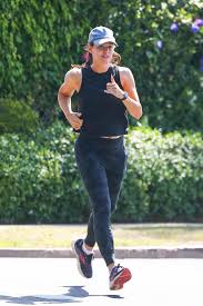 jennifer garner goes makeup free on jog