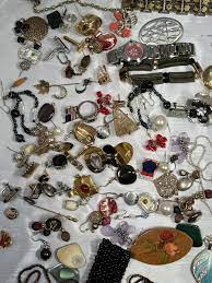 lot estate jewelry lot of wearable