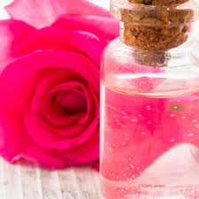 Growing up, my sister and i always looked forward to visiting our grandmother at her beautiful home in sacramento diy rose water toner this is an inexpensive, effective and easy recipe for rose water toner. Diy Witch Hazel And Rosewater Face Toner Essential Oils Simple Pure Beauty