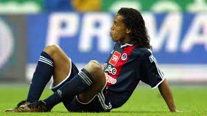 His football career has been so successful that a wax copy. Ronaldinho Didn T Train At Psg Says Jerome Leroy As Com