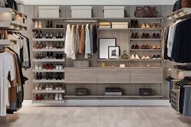 container launched custom closets