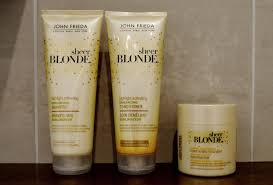 But going through a chemical treatment can burden your hair and damage your a perfect hydrating conditioner retains moisture and stimulates natural oil secretion. Summer Solutions Blonde Hair Remedies Yourfacebutbetter