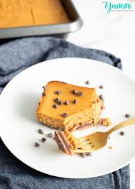 Treats like pumpkin cake, pumpkin bars, pumpkin bread, pumpkin roll, and… pumpkin pie bars!! Pumpkin Bars Recipe Easy Recipes By Itsyummi Com