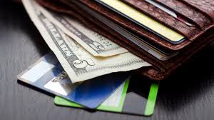 Cash vs. Credit Card: The Original Paper or Plastic Debate | GOBankingRates