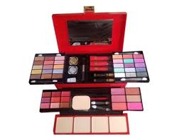makeup cases latest by