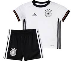 Kaufen sie die neuen deutschland fußballtrikots im dfb fan shop. Adidas Deutschland Home Baby Kit Kinder 2015 2016 Ab 25 00 Preisvergleich Bei Idealo De